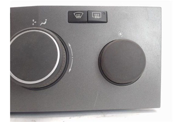 Recambio de mandos climatizador para opel astra h berlina referencia OEM IAM (13122963) (90151-240) 