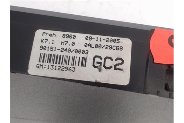 Recambio de mandos climatizador para opel astra h berlina referencia OEM IAM (13122963) (90151-240) 
