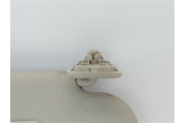 Recambio de parasol derecho para peugeot 207 1.6 hdi referencia OEM IAM 16064158BJ  