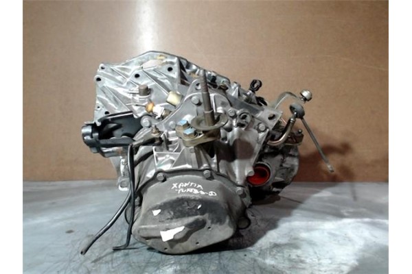 Recambio de caja cambios manual para citroen xantia berlina 1.9 td armonia referencia OEM IAM 20TB98  