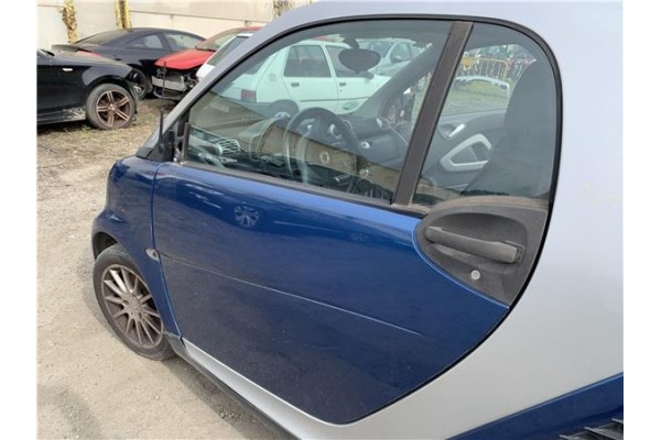 Recambio de puerta delantero izquierda para smart fortwo coupe 1.0 fortwo coupe (52kw) referencia OEM IAM A4517220109C50L  