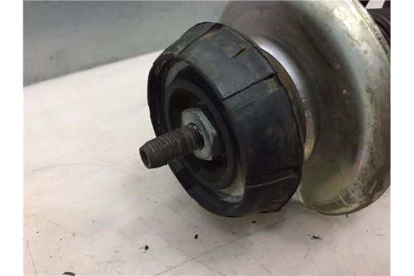 Recambio de amortiguador delantero izquierdo para dacia duster i 1.5 ambiance 4x2 referencia OEM IAM 543029903R  