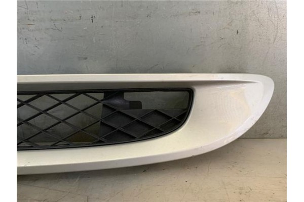 Recambio de rejilla capo para smart fortwo coupe 1.0 fortwo coupe (52kw) referencia OEM IAM A4518880115  