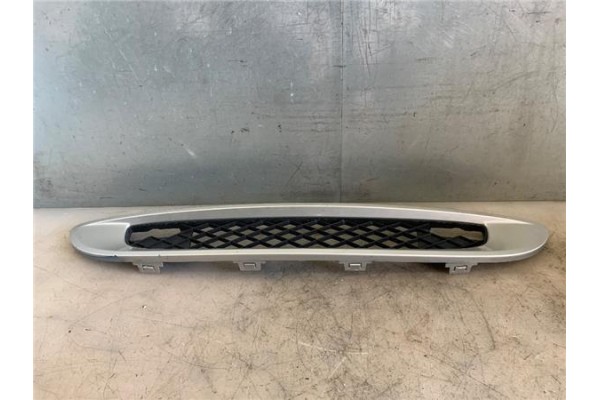 Recambio de rejilla capo para smart fortwo coupe 1.0 fortwo coupe (52kw) referencia OEM IAM A4518880115  