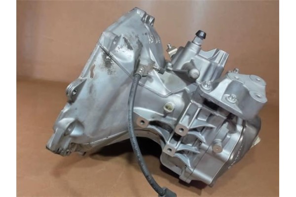 Recambio de caja cambios manual para opel astra g berlina 1.6 sport referencia OEM IAM B06901F13C374  