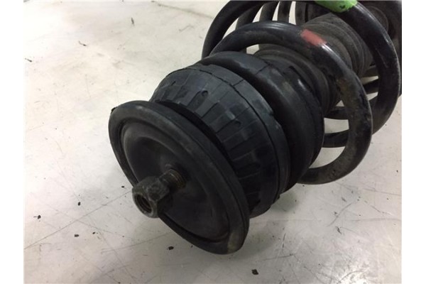 Recambio de amortiguador delantero derecho para mercedes-benz v -clase (638) 2.2 v 220 cdi (638.294) referencia OEM IAM A6383201