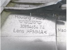 Recambio de intermitente delantero dcho para volvo s40 berlina 1.6 referencia OEM IAM 30854654  