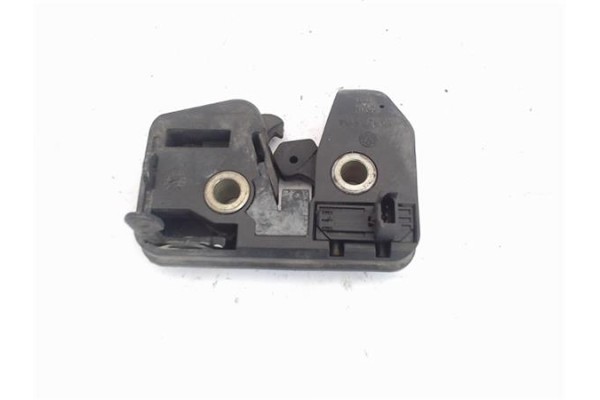 Recambio de cierre electromagnetico porton para volkswagen polo iii berlina (6n2) 1.4 conceptline referencia OEM IAM 6X0827505A 