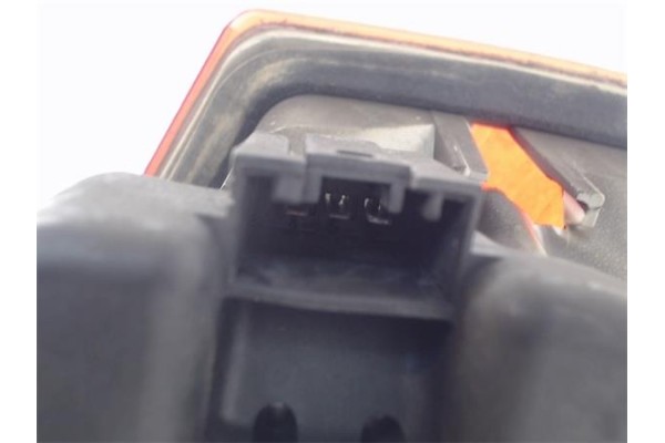 Recambio de piloto porton trasero derecho para bmw serie 3 touring (e46) referencia OEM IAM   