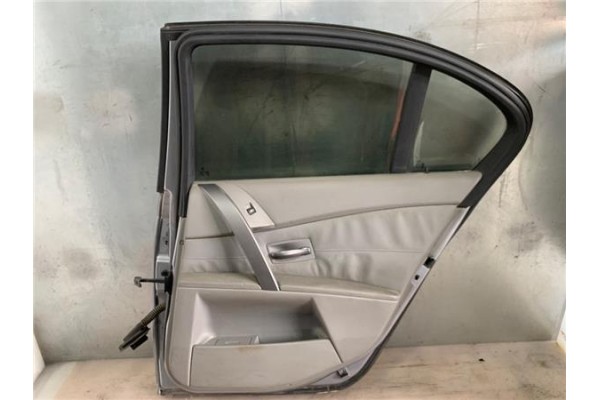 Recambio de puerta trasero derecha para bmw serie 5 berlina (e60) 520d referencia OEM IAM 41009631832  