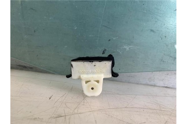 Recambio de luna puerta delantero derecha para nissan cabstar casbtar e referencia OEM IAM 80300MB400 80300MB40A 