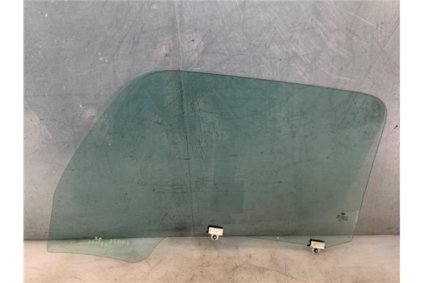 Recambio de luna puerta delantero derecha para nissan cabstar casbtar e referencia OEM IAM 80300MB400 80300MB40A 