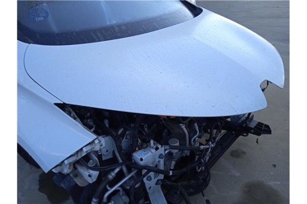 Recambio de capo para renault zoe electrico referencia OEM IAM 651001566R  