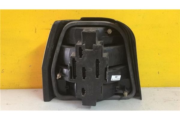 Recambio de piloto trasero derecho para volkswagen polo ii 2f (801/803) 1.05 boulevard berlina referencia OEM IAM 867945257D 9EL