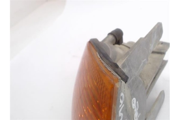 Recambio de intermitente delantero dcho para bmw serie 3 berlina (e46) referencia OEM IAM 1315106145  