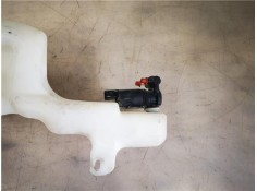 Recambio de deposito limpiaparabrisas para ford fiesta vi 1.4 referencia OEM IAM 8A6127B613  