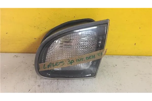 Recambio de piloto interior derecho para daewoo lanos 1.4 cool referencia OEM IAM 415900R  
