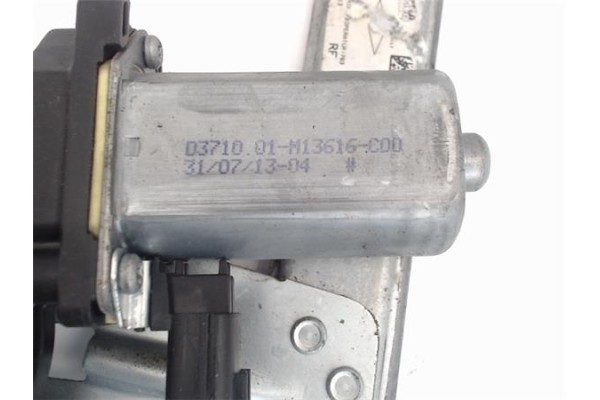 Recambio de mecanismo elevalunas delantero derecho para dacia sandero i 1.2 16v referencia OEM IAM 807209299R  