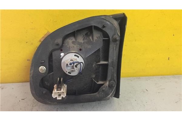 Recambio de piloto interior izquierdo para daewoo lanos 1.4 cool referencia OEM IAM 415899L  