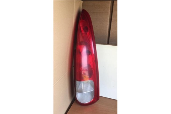 Recambio de piloto trasero derecho para daewoo tacuma 1.6 se referencia OEM IAM 300527R  