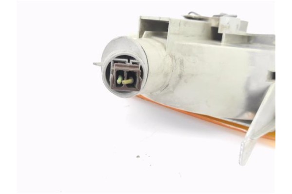 Recambio de intermitente delantero izquierdo para peugeot 205 ii (20a/c) 1.1 referencia OEM IAM 630329  