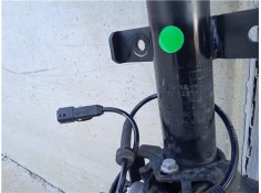 Recambio de mangueta delantero derecha para renault zoe electrico referencia OEM IAM 400146343R  