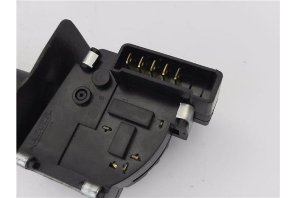 Recambio de mando limpiaparabrisas para peugeot 205 ii (20a/c) 1.1 referencia OEM IAM 6239K5  
