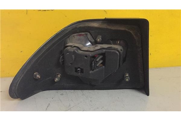 Recambio de piloto trasero derecho para saab 9-3 berlina 2.0 aero turbo referencia OEM IAM 4831103  