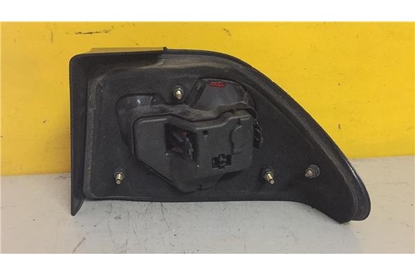 Recambio de piloto trasero izquierdo para saab 9-3 berlina 2.0 aero turbo referencia OEM IAM 4831079  