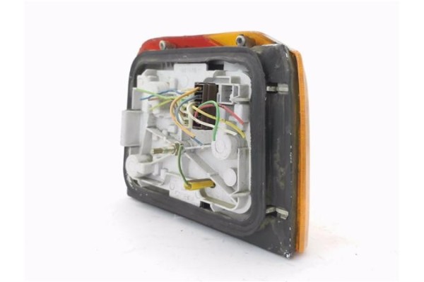 Recambio de piloto trasero izquierdo para peugeot 205 ii (20a/c) 1.1 referencia OEM IAM H89120  