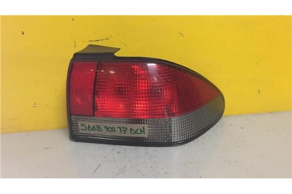 Recambio de piloto trasero derecho para saab 900 berlina 2.0 referencia OEM IAM 4398525  