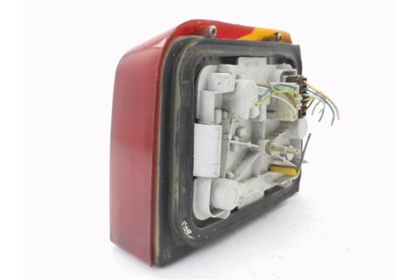 Recambio de piloto trasero izquierdo para peugeot 205 ii (20a/c) 1.1 referencia OEM IAM H89120  