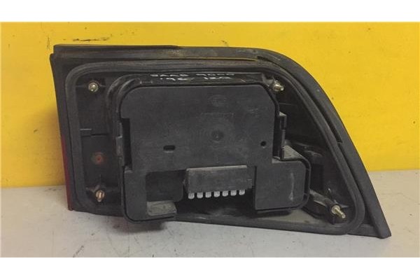 Recambio de piloto trasero izquierdo para saab 9000 cd 2.0 cd turbo referencia OEM IAM 63263 139903 