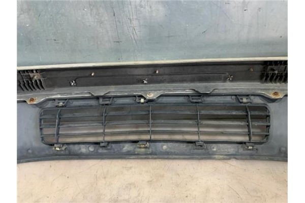 Recambio de paragolpes delantero para peugeot 205 ii (20a/c) 1.1 referencia OEM IAM 740122 740123 