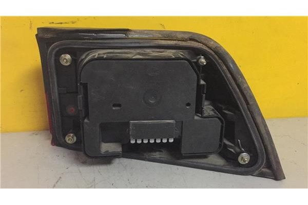 Recambio de piloto trasero izquierdo para saab 9000 cd 2.0 cd turbo referencia OEM IAM 63263 139903 