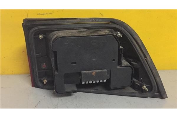Recambio de piloto trasero izquierdo para saab 9000 cd 2.0 cd turbo referencia OEM IAM 63263 139903 
