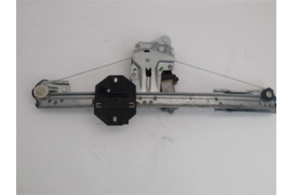 Recambio de mecanismo elevalunas delantero izquierdo para dacia sandero i 1.2 16v referencia OEM IAM 807213282R  