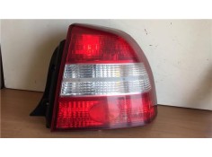 Recambio de piloto trasero derecho para kia shuma 1.5 rs 5 berlina referencia OEM IAM 265254  