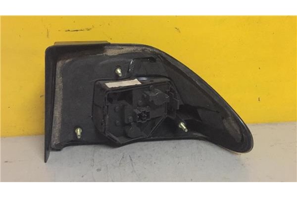 Recambio de piloto trasero izquierdo para saab 900 berlina 2.0 referencia OEM IAM 4398567  