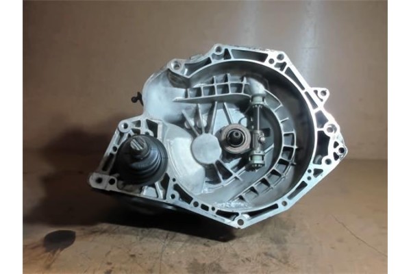 Recambio de caja cambios manual para opel corsa c 1.2 club referencia OEM IAM 90400197  