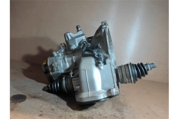 Recambio de caja cambios manual para opel corsa c 1.2 club referencia OEM IAM 90400197  