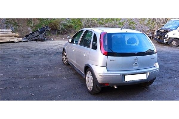 opel corsa c del año 2003