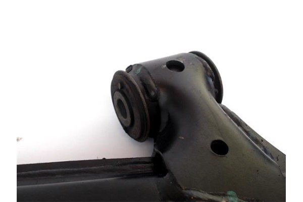 Recambio de brazo inferior delantero izquierdo para citroen berlingo 1.9 d (mfwjz) referencia OEM IAM 3520H5  