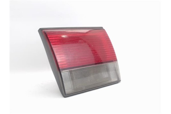 Recambio de piloto porton trasero izquierdo para saab 9-3 berlina referencia OEM IAM   