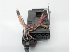 Recambio de caja fusibles/rele para renault clio ii fase i (b/cb0) referencia OEM IAM 8200031555  