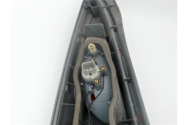 Recambio de piloto trasero derecho para toyota yaris verso (ncp2/nlp2) referencia OEM IAM   