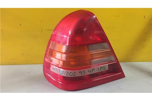 Recambio de piloto trasero izquierdo para mercedes-benz clase c (bm 202) berlina 1.8 180 (202.018) referencia OEM IAM 2028200164