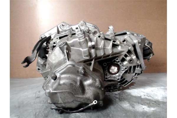 Recambio de caja cambios manual para saab 900 coupe 2.3 -16 referencia OEM IAM FM54501  