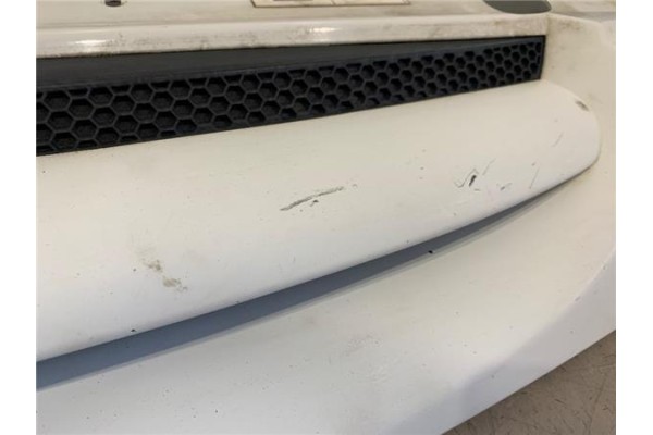 Recambio de rejilla paragolpes delantero para peugeot partner furgón (5) 1.9 d referencia OEM IAM 7804N1  