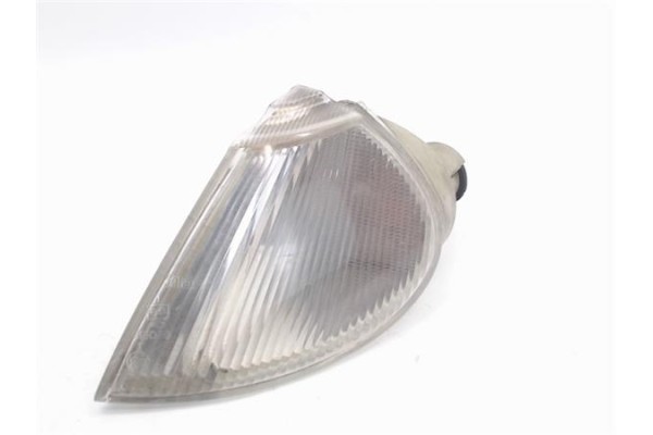 Recambio de intermitente delantero izquierdo para renault laguna (b56) referencia OEM IAM 7700820126 67625930 